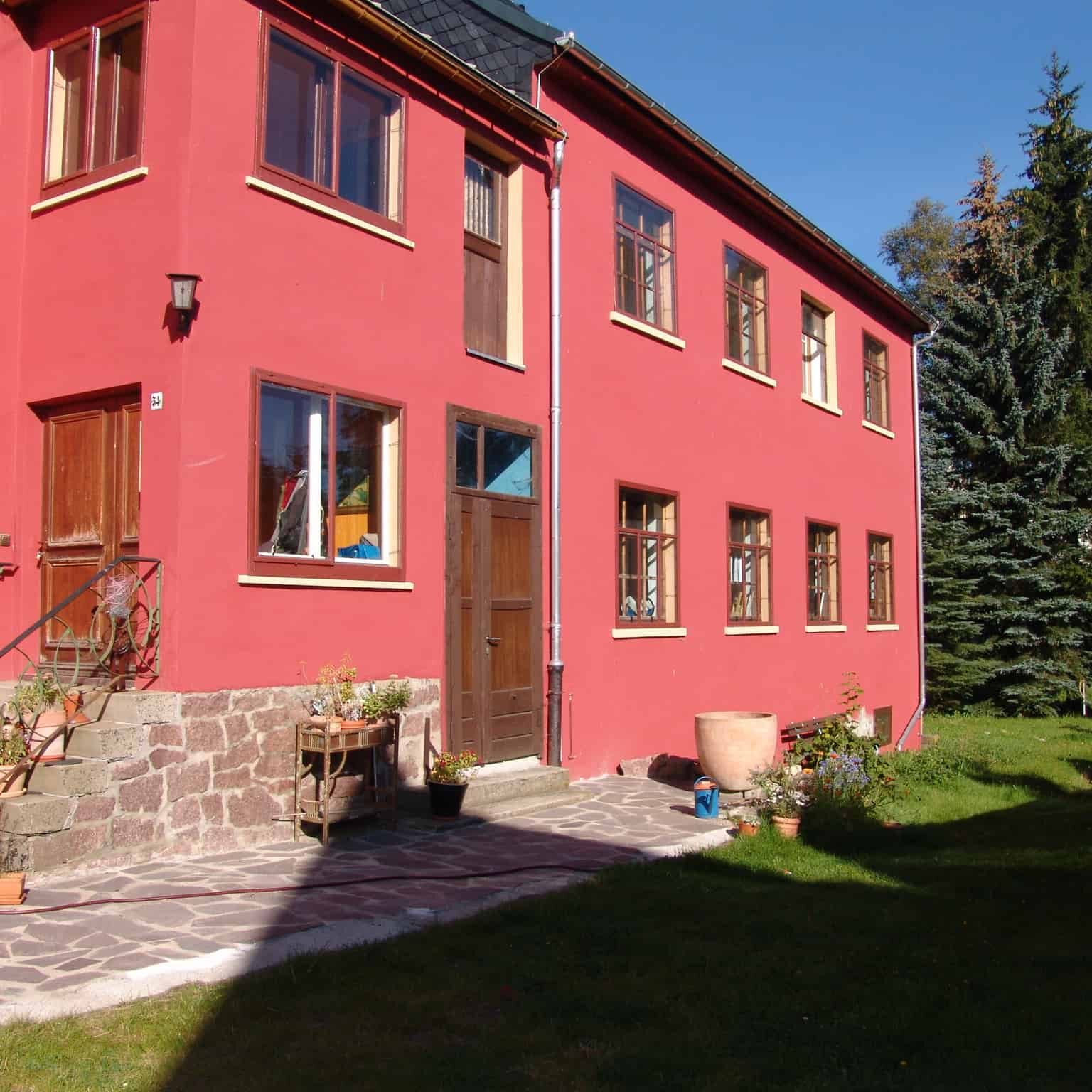 Soul Painting Atelier im Erzgebirge von Clara Morgenthau